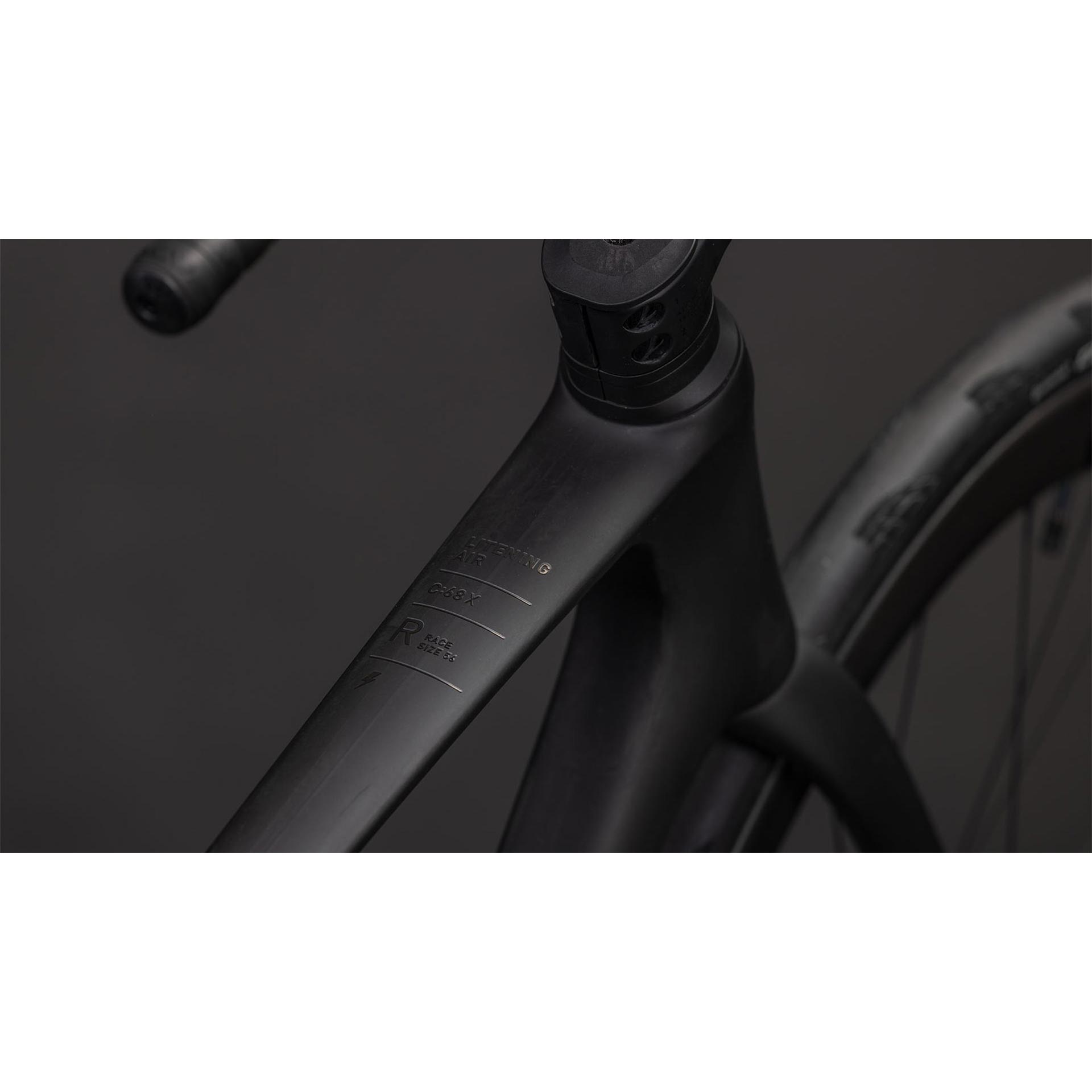 Alternative view of Cube Litening AIR C:68X Race