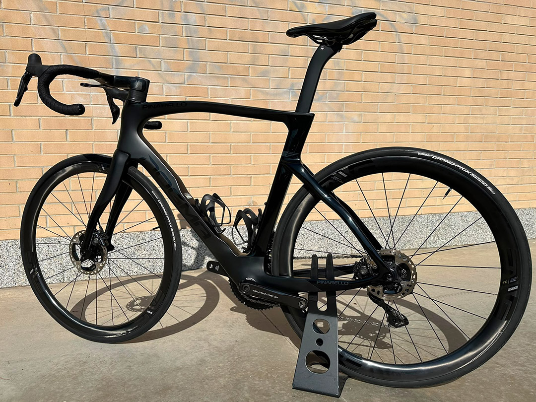 Pinarello Dogma F MY24 Dura Ace Enve SES | TG 57.5 - immagine 4