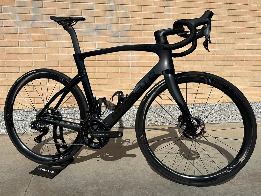 Pinarello Dogma F Onyx BOB taglia 57.5 usato garantito