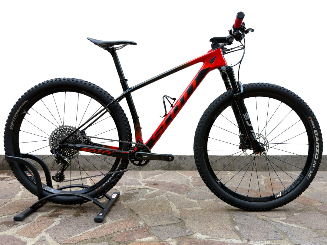 Scott Scale RC 900 Team taglia M usato garantito